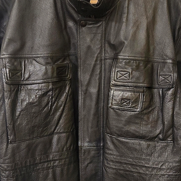 RARE Vintage 100% Leather Jacket - Picture 4 of 10